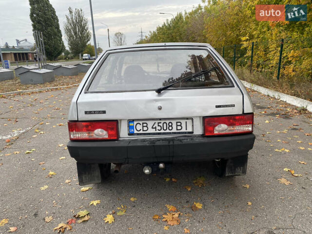 Серый ВАЗ 2109, объемом двигателя 1.6 л и пробегом 325 тыс. км за 1550 $, фото 4 на Automoto.ua