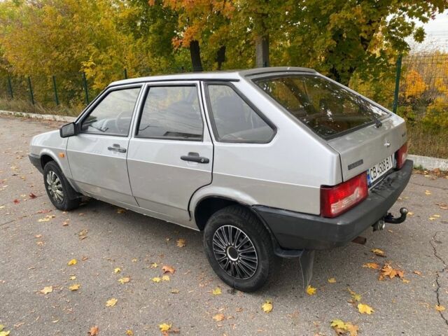 Серый ВАЗ 2109, объемом двигателя 1.6 л и пробегом 323 тыс. км за 1800 $, фото 3 на Automoto.ua