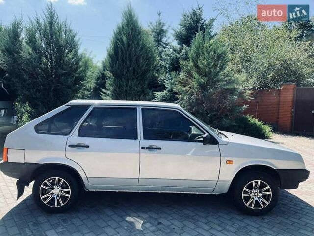 Сірий ВАЗ 2109, об'ємом двигуна 1.6 л та пробігом 12 тис. км за 3100 $, фото 1 на Automoto.ua