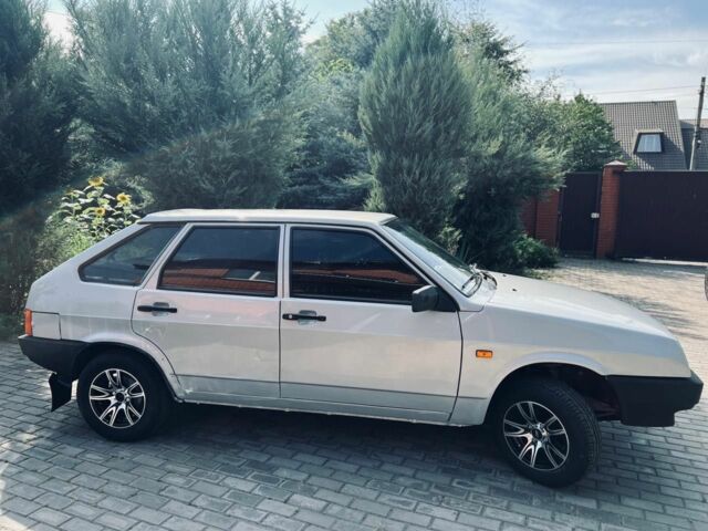 Серый ВАЗ 2109, объемом двигателя 1.6 л и пробегом 12 тыс. км за 2600 $, фото 2 на Automoto.ua