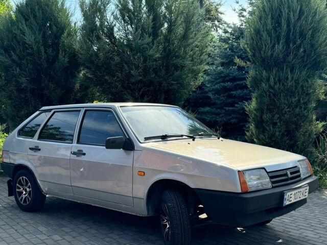 Серый ВАЗ 2109, объемом двигателя 1.6 л и пробегом 12 тыс. км за 2600 $, фото 1 на Automoto.ua