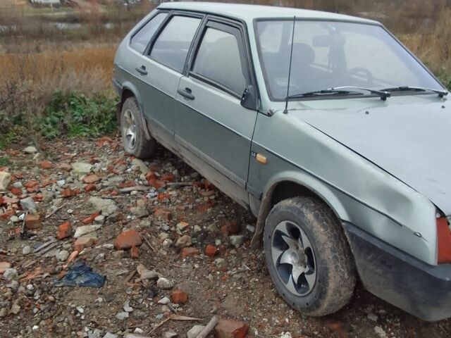 Серый ВАЗ 2109, объемом двигателя 0 л и пробегом 1000 тыс. км за 403 $, фото 2 на Automoto.ua