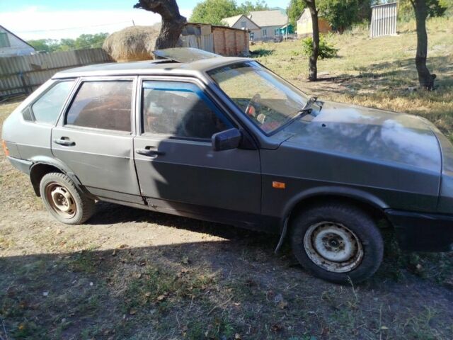 Серый ВАЗ 2109, объемом двигателя 0 л и пробегом 120 тыс. км за 510 $, фото 4 на Automoto.ua