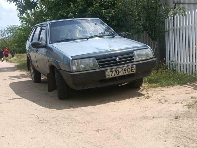 Серый ВАЗ 2109, объемом двигателя 1.5 л и пробегом 1000 тыс. км за 800 $, фото 3 на Automoto.ua