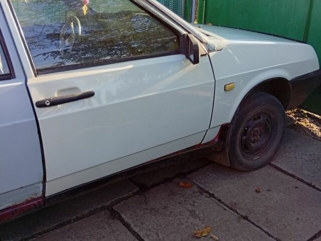 ВАЗ 2109 1991 у Дніпро (Дніпропетровську) на Automoto.ua Сірий ВАЗ 2109, об'ємом двигуна 1.5 л та пробігом 889 тис. км за 665 $, фото 1 на Automoto.ua