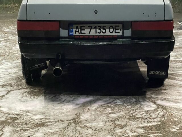 Серый ВАЗ 2109, объемом двигателя 1.6 л и пробегом 170 тыс. км за 1121 $, фото 3 на Automoto.ua