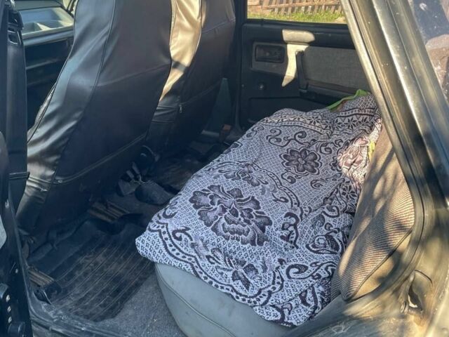 Серый ВАЗ 2109, объемом двигателя 1.5 л и пробегом 400 тыс. км за 1000 $, фото 5 на Automoto.ua