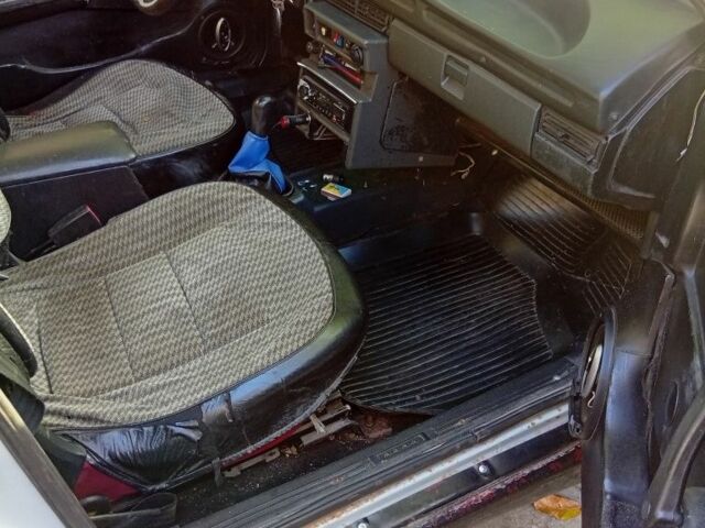 ВАЗ 2109 1991 у Дніпро (Дніпропетровську) на Automoto.ua Сірий ВАЗ 2109, об'ємом двигуна 1.5 л та пробігом 889 тис. км за 665 $, фото 9 на Automoto.ua