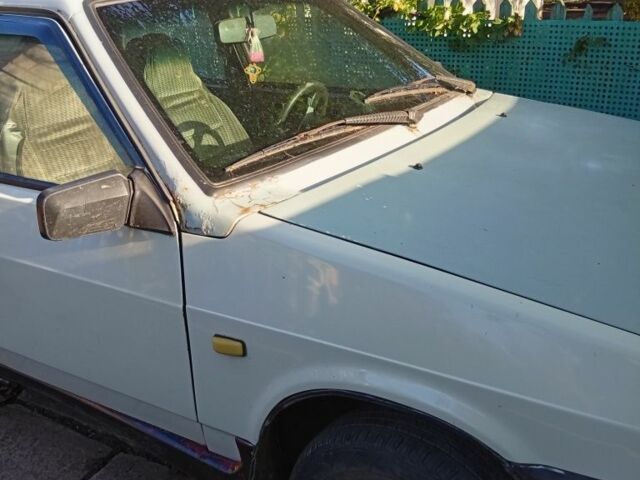 ВАЗ 2109 1991 у Дніпро (Дніпропетровську) на Automoto.ua Сірий ВАЗ 2109, об'ємом двигуна 1.5 л та пробігом 889 тис. км за 665 $, фото 4 на Automoto.ua