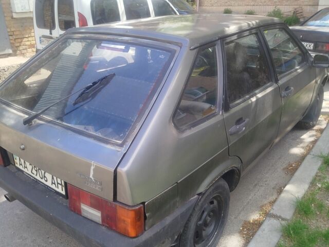 Серый ВАЗ 2109, объемом двигателя 1.3 л и пробегом 350 тыс. км за 1100 $, фото 2 на Automoto.ua