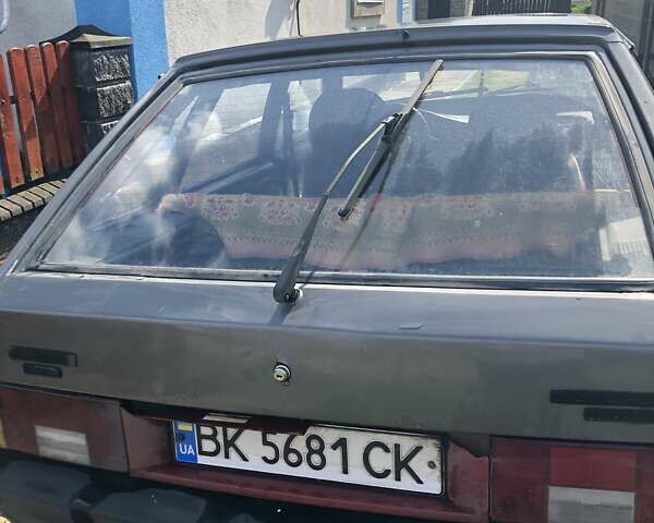 Серый ВАЗ 2109, объемом двигателя 1.3 л и пробегом 500 тыс. км за 750 $, фото 4 на Automoto.ua