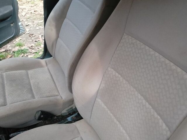 Серый ВАЗ 2109, объемом двигателя 1 л и пробегом 111 тыс. км за 600 $, фото 6 на Automoto.ua