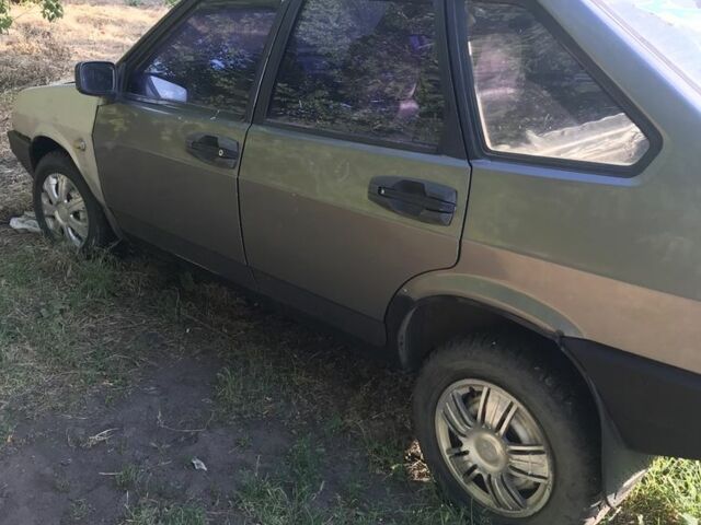 Серый ВАЗ 2109, объемом двигателя 0 л и пробегом 777 тыс. км за 600 $, фото 3 на Automoto.ua