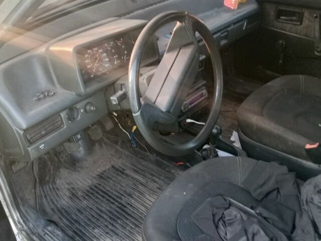 ВАЗ 2109 1996 в Новомосковске на Automoto.ua Серый ВАЗ 2109, объемом двигателя 1.5 л и пробегом 2 тыс. км за 1200 $, фото 2 на Automoto.ua