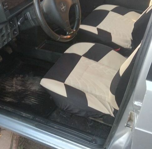 Серый ВАЗ 2109, объемом двигателя 0 л и пробегом 200 тыс. км за 1427 $, фото 4 на Automoto.ua