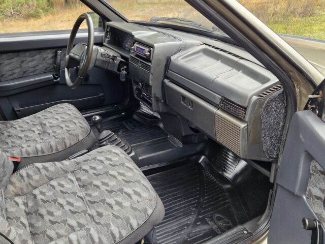 Серый ВАЗ 2109, объемом двигателя 1.5 л и пробегом 280 тыс. км за 1250 $, фото 6 на Automoto.ua