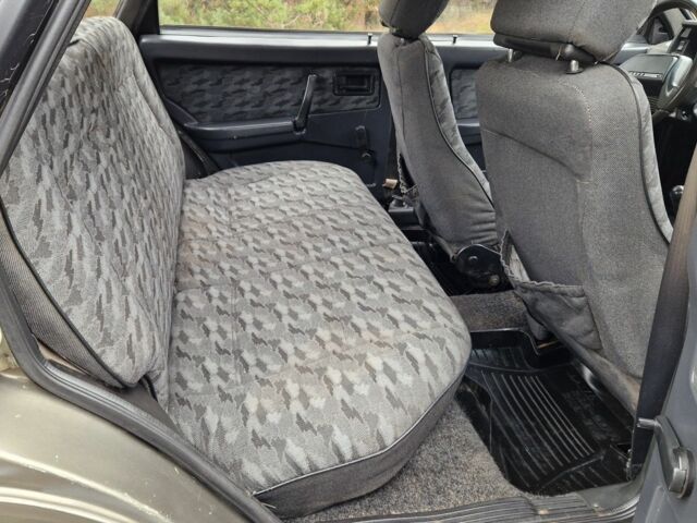 Серый ВАЗ 2109, объемом двигателя 1.5 л и пробегом 280 тыс. км за 1250 $, фото 7 на Automoto.ua