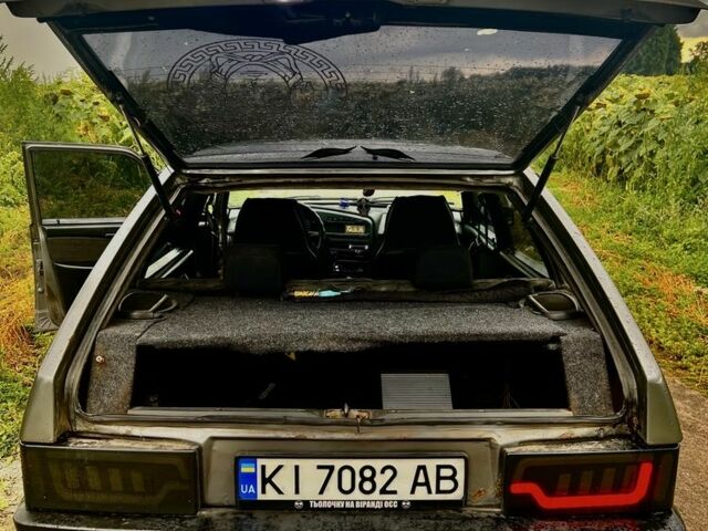 Серый ВАЗ 2109, объемом двигателя 1.5 л и пробегом 270 тыс. км за 1000 $, фото 3 на Automoto.ua