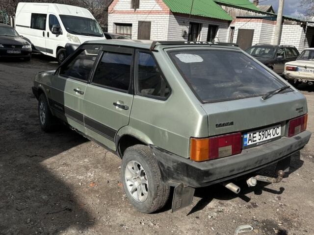 Серый ВАЗ 2109, объемом двигателя 1.5 л и пробегом 173 тыс. км за 850 $, фото 3 на Automoto.ua