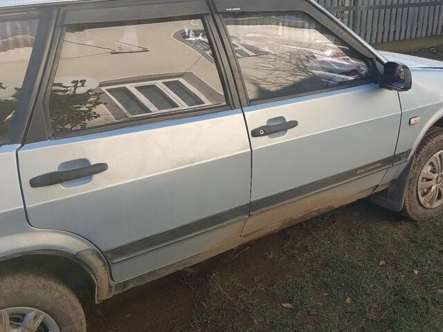 Серый ВАЗ 2109, объемом двигателя 1.5 л и пробегом 40 тыс. км за 1400 $, фото 1 на Automoto.ua