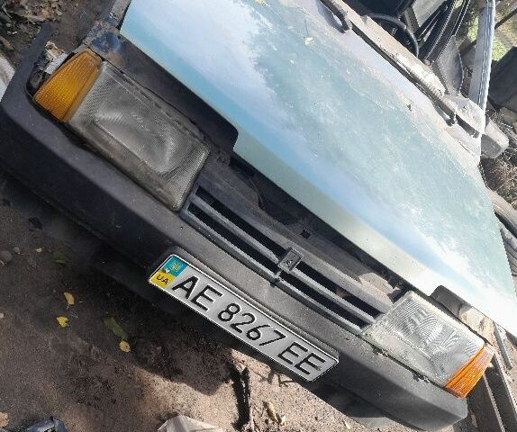 Серый ВАЗ 2109, объемом двигателя 1.5 л и пробегом 466 тыс. км за 225 $, фото 3 на Automoto.ua