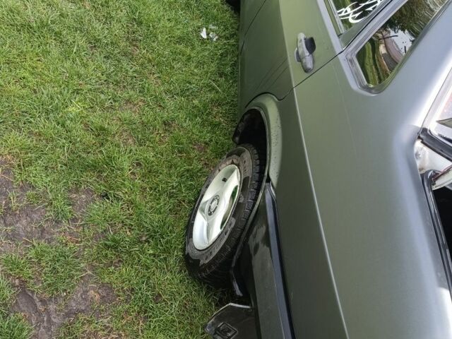 Серый ВАЗ 2109, объемом двигателя 1.6 л и пробегом 300 тыс. км за 1550 $, фото 7 на Automoto.ua