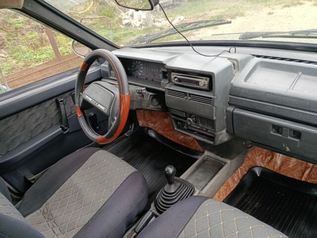 Сірий ВАЗ 2109, об'ємом двигуна 1.5 л та пробігом 99 тис. км за 750 $, фото 2 на Automoto.ua