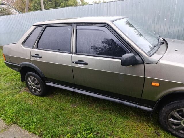 Серый ВАЗ 2109, объемом двигателя 1.5 л и пробегом 178 тыс. км за 1302 $, фото 2 на Automoto.ua