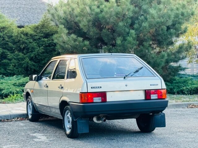 Сірий ВАЗ 2109, об'ємом двигуна 1.5 л та пробігом 27 тис. км за 4350 $, фото 3 на Automoto.ua