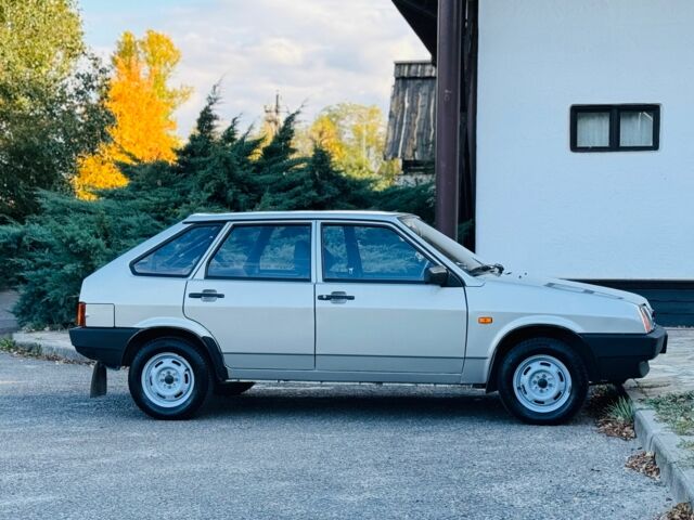 Сірий ВАЗ 2109, об'ємом двигуна 1.5 л та пробігом 27 тис. км за 4350 $, фото 8 на Automoto.ua