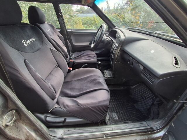 Серый ВАЗ 2109, объемом двигателя 1.6 л и пробегом 200 тыс. км за 1300 $, фото 2 на Automoto.ua