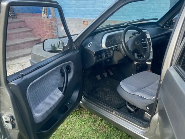 Сірий ВАЗ 2109, об'ємом двигуна 1.6 л та пробігом 230 тис. км за 1300 $, фото 1 на Automoto.ua