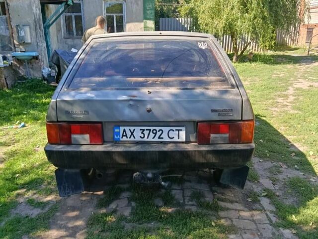 Серый ВАЗ 2109, объемом двигателя 1.5 л и пробегом 300 тыс. км за 655 $, фото 2 на Automoto.ua