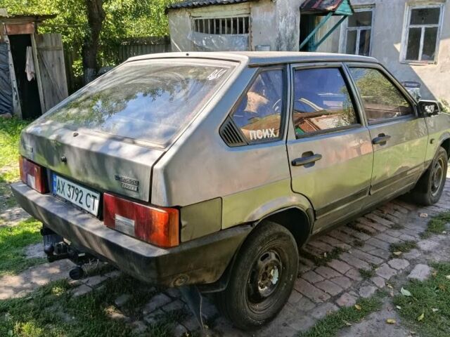 Серый ВАЗ 2109, объемом двигателя 1.5 л и пробегом 300 тыс. км за 655 $, фото 1 на Automoto.ua