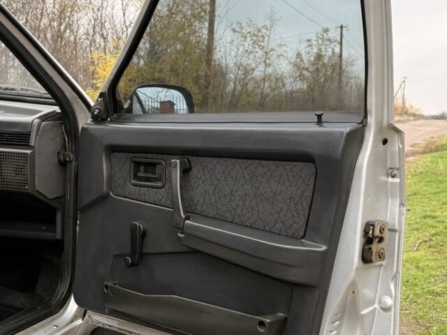 Серый ВАЗ 2109, объемом двигателя 1.5 л и пробегом 165 тыс. км за 1447 $, фото 9 на Automoto.ua