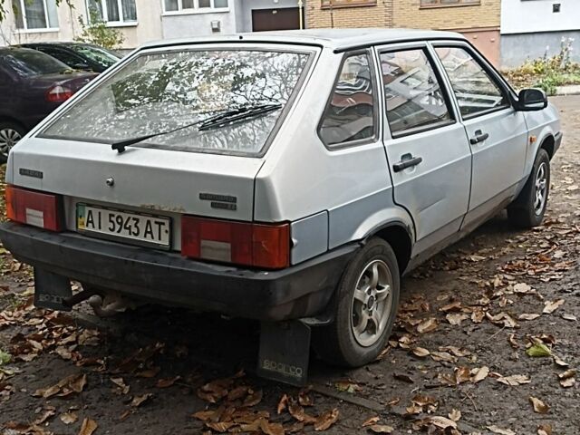 Серый ВАЗ 2109, объемом двигателя 1.5 л и пробегом 140 тыс. км за 1309 $, фото 3 на Automoto.ua