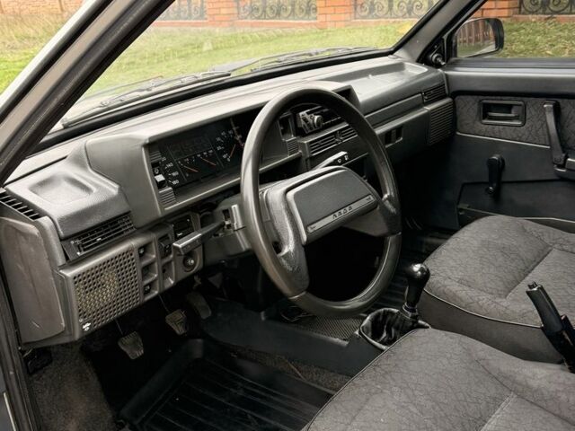 Серый ВАЗ 2109, объемом двигателя 1.5 л и пробегом 165 тыс. км за 1447 $, фото 7 на Automoto.ua