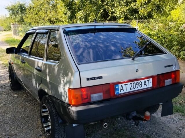 Сірий ВАЗ 2109, об'ємом двигуна 1.6 л та пробігом 125 тис. км за 2255 $, фото 2 на Automoto.ua