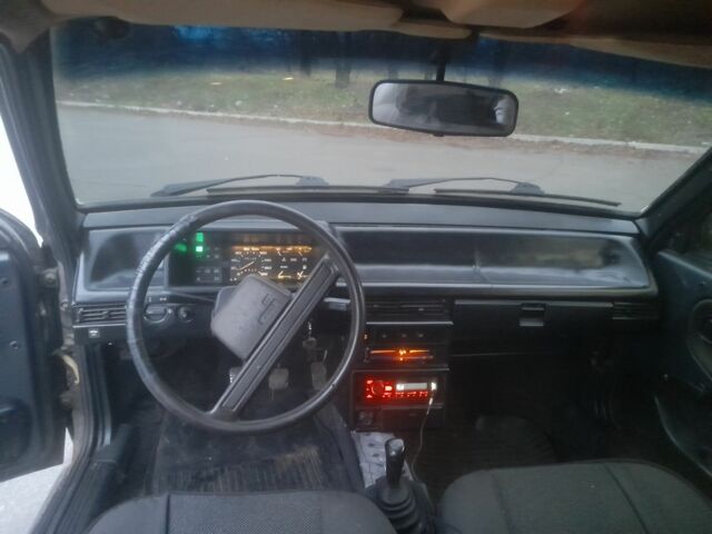 Серый ВАЗ 2109, объемом двигателя 1 л и пробегом 999 тыс. км за 1550 $, фото 2 на Automoto.ua