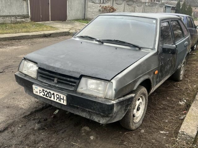 Серый ВАЗ 2109, объемом двигателя 1.5 л и пробегом 86 тыс. км за 200 $, фото 1 на Automoto.ua