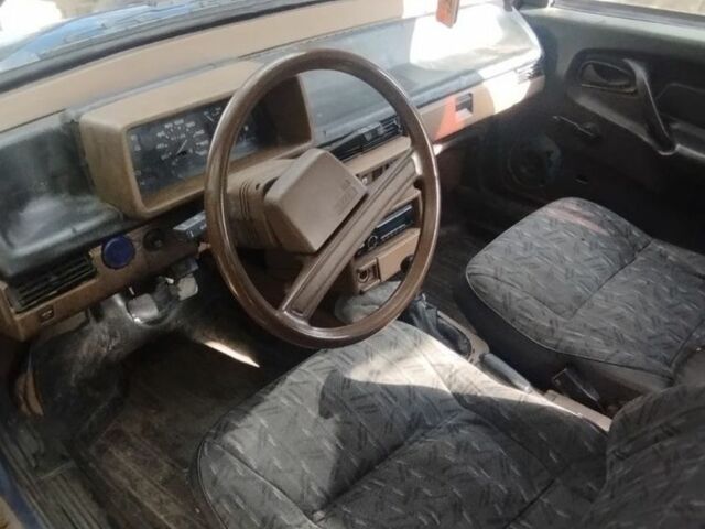 Синий ВАЗ 2109, объемом двигателя 1.3 л и пробегом 100 тыс. км за 666 $, фото 2 на Automoto.ua