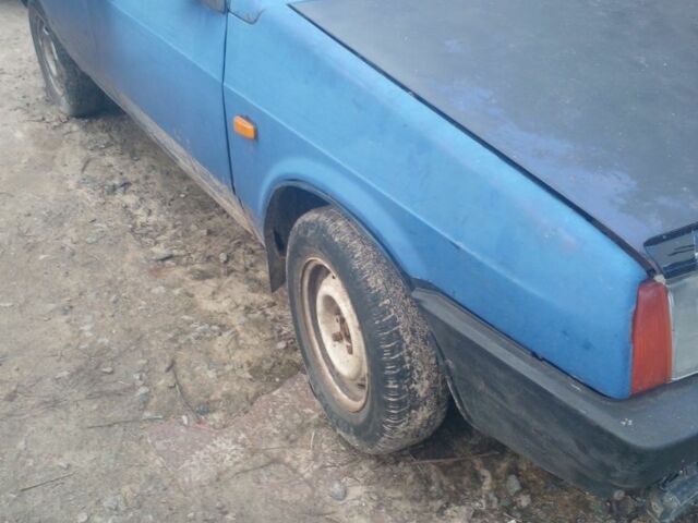 Синий ВАЗ 2109, объемом двигателя 1.3 л и пробегом 3 тыс. км за 500 $, фото 2 на Automoto.ua