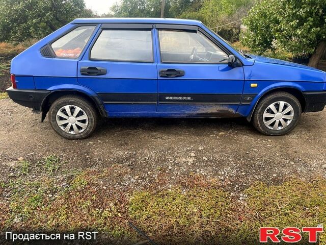 Синій ВАЗ 2109, об'ємом двигуна 1.3 л та пробігом 300 тис. км за 1100 $, фото 2 на Automoto.ua