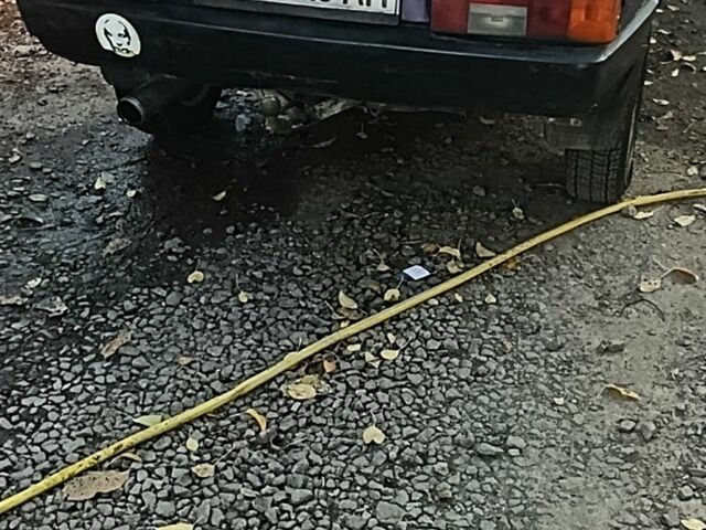 Синий ВАЗ 2109, объемом двигателя 1.5 л и пробегом 3 тыс. км за 750 $, фото 5 на Automoto.ua