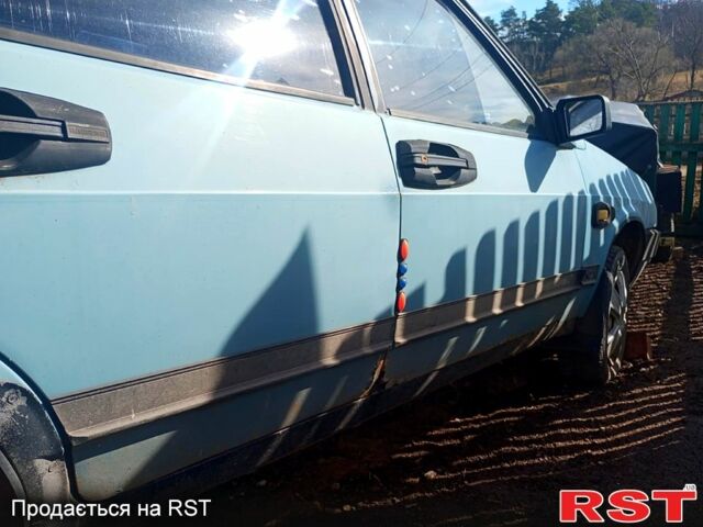 Синий ВАЗ 2109, объемом двигателя 1.5 л и пробегом 100 тыс. км за 600 $, фото 1 на Automoto.ua
