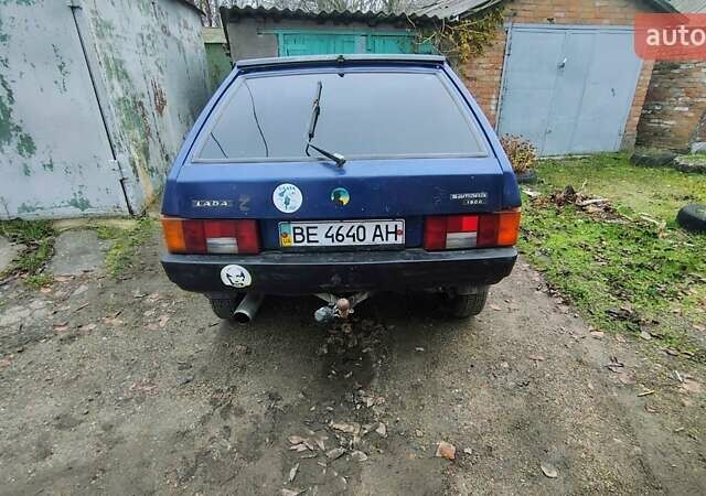 Синий ВАЗ 2109, объемом двигателя 1.5 л и пробегом 350 тыс. км за 600 $, фото 1 на Automoto.ua