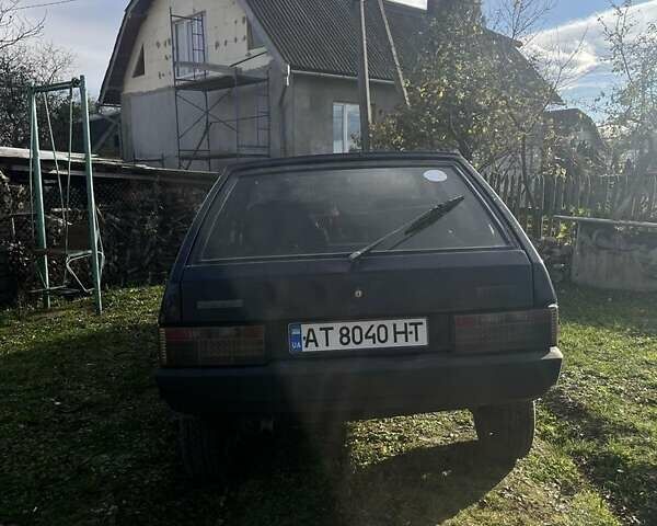 Синий ВАЗ 2109, объемом двигателя 1.6 л и пробегом 200 тыс. км за 914 $, фото 2 на Automoto.ua