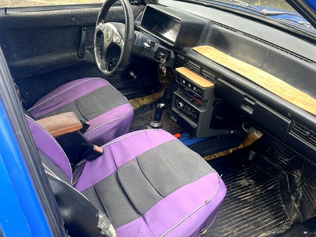 Синій ВАЗ 2109, об'ємом двигуна 1.3 л та пробігом 300 тис. км за 1100 $, фото 4 на Automoto.ua