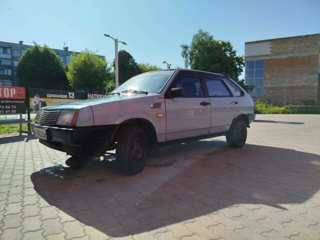 Синий ВАЗ 2109, объемом двигателя 1.3 л и пробегом 2 тыс. км за 1000 $, фото 10 на Automoto.ua