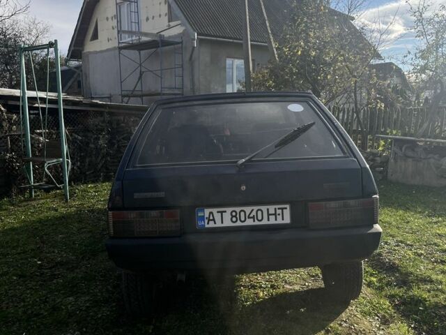 ВАЗ 2109 1988 в Ивано-Франковске на Automoto.ua Синий ВАЗ 2109, объемом двигателя 1.6 л и пробегом 200 тыс. км за 914 $, фото 3 на Automoto.ua
